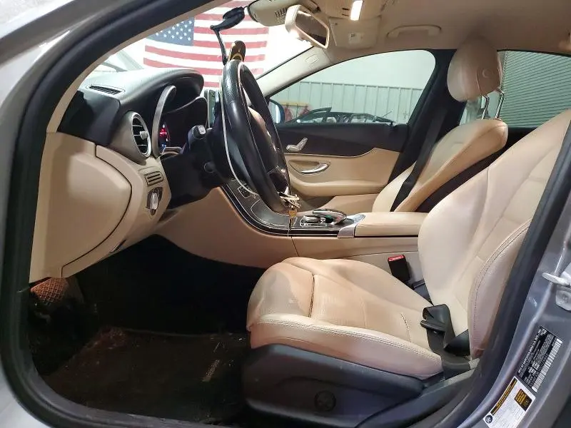 2016 MERCEDES-BENZ C 300  