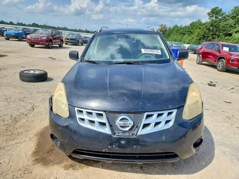 2011 NISSAN ROGUE S  