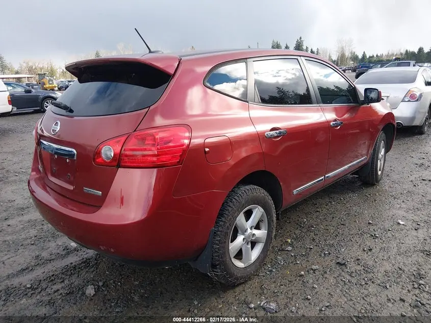 2013 NISSAN ROGUE S