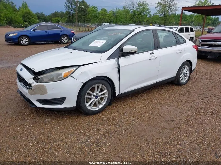 2015 FORD FOCUS SE