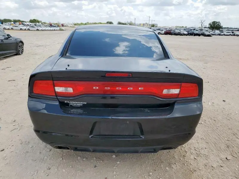 2014 DODGE CHARGER SE  