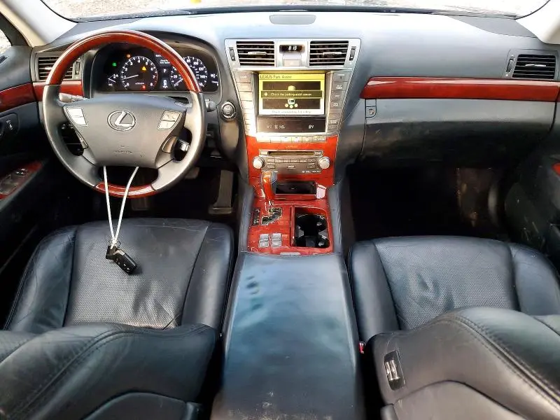 2010 LEXUS LS 460  