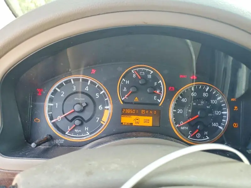 2014 NISSAN ARMADA SL  