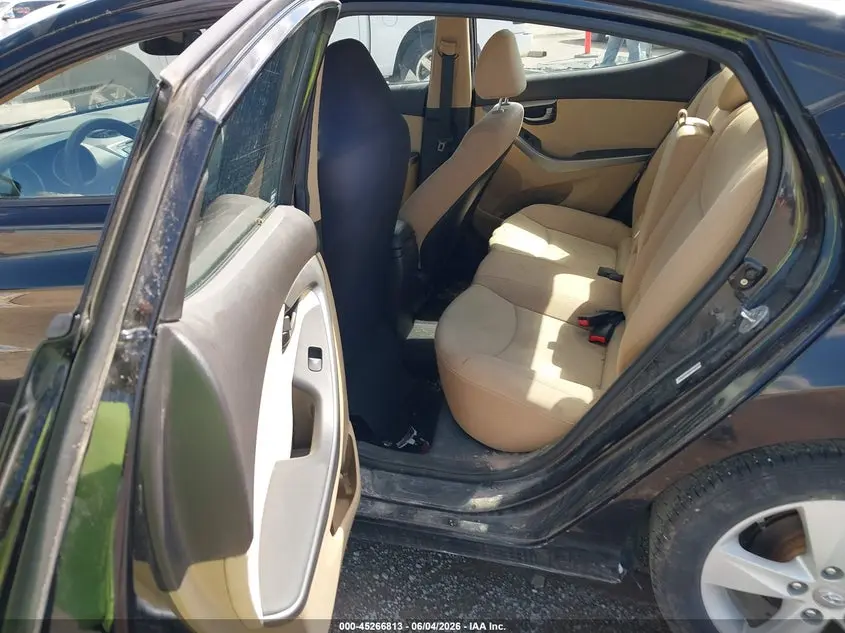 2013 HYUNDAI ELANTRA GLS