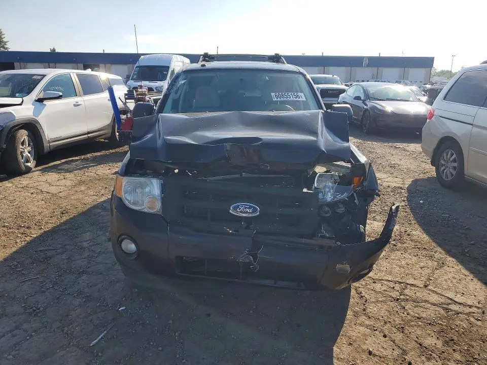 2012 FORD ESCAPE XLT  