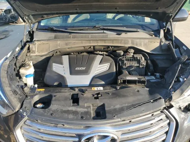 2017 HYUNDAI SANTA FE SE  