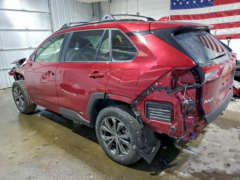 2025 TOYOTA RAV4 XLE PREMIUM  