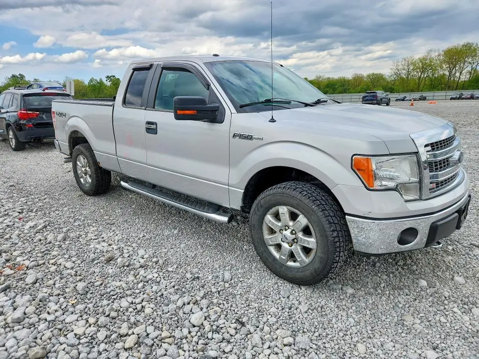 2013 FORD F150 SUPER CAB  