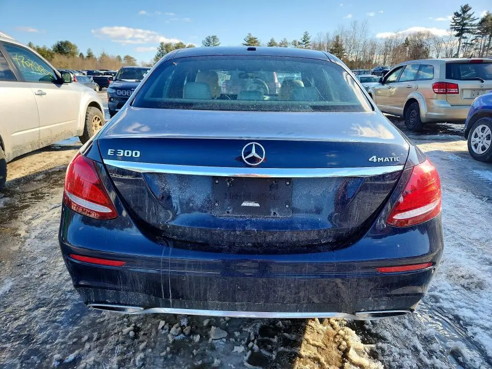 2017 MERCEDES-BENZ E 300 4MATIC  