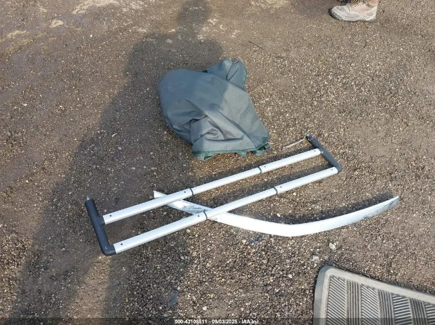 2011 CADILLAC SRX LUXURY COLLECTION