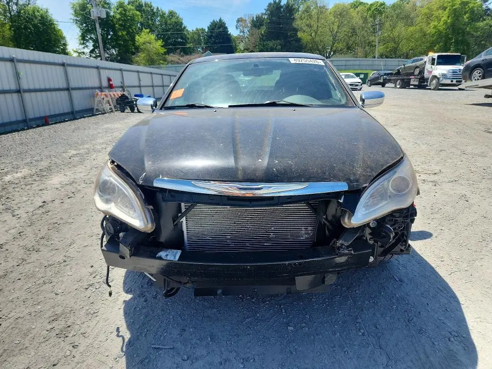 2011 CHRYSLER 200 LIMITED  