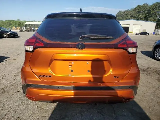 2021 NISSAN KICKS SV  