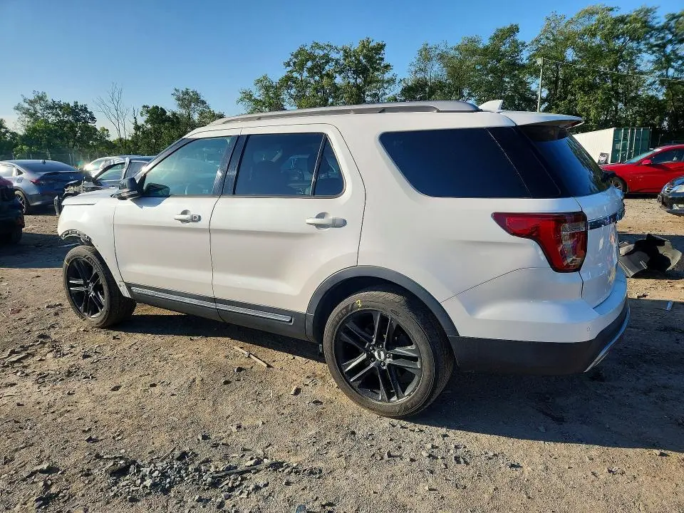 2016 FORD EXPLORER XLT  