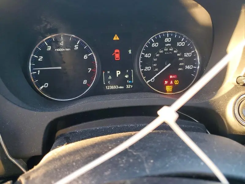 2016 MITSUBISHI OUTLANDER SE  