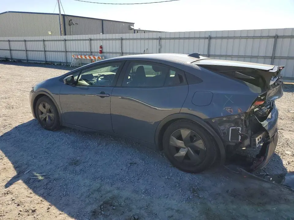 2023 TOYOTA PRIUS LE  
