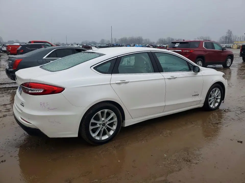 2019 FORD FUSION SEL  
