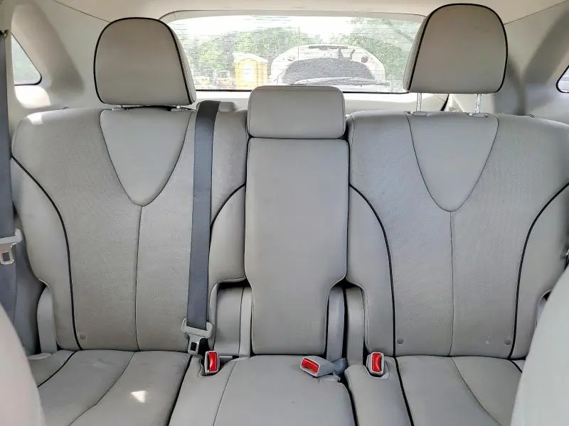 2015 TOYOTA VENZA XLE  