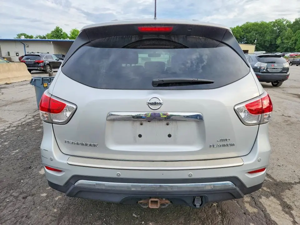 2014 NISSAN PATHFINDER S  