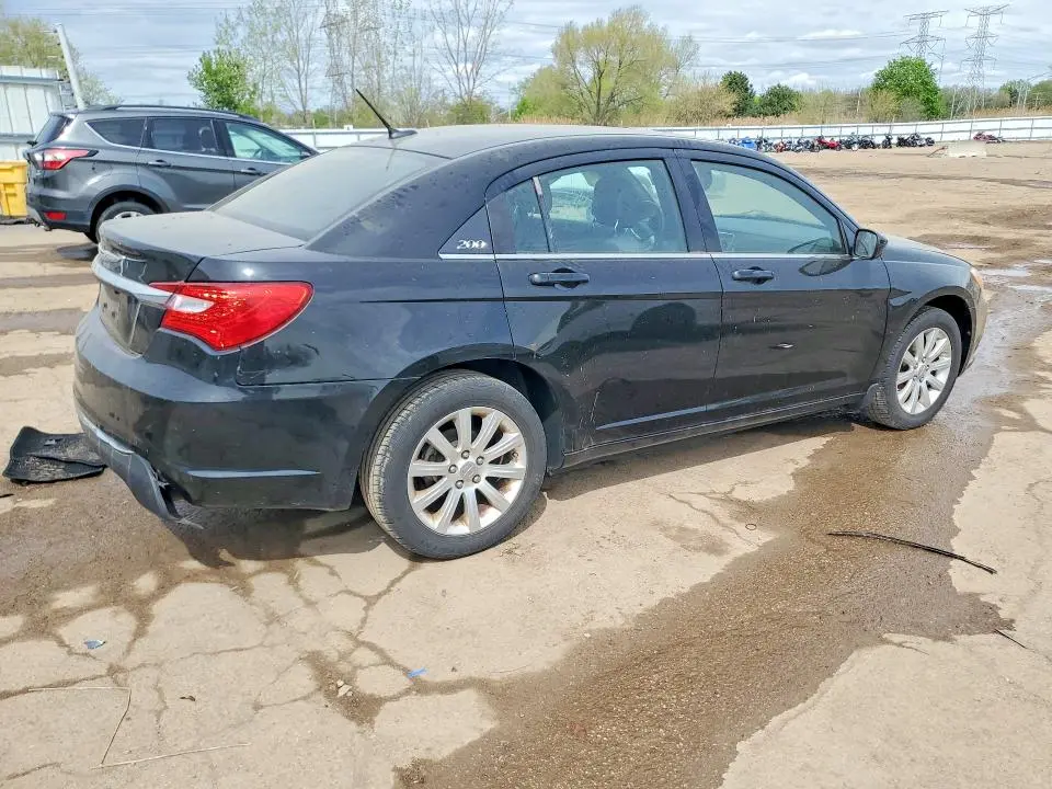 2013 CHRYSLER 200 TOURING  