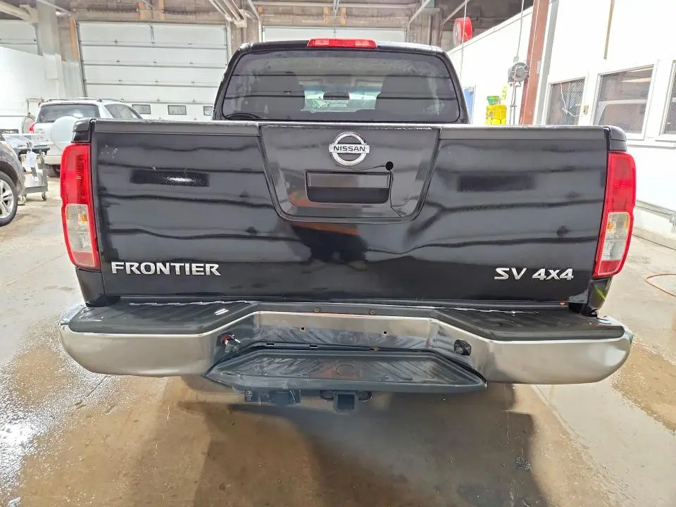 2012 NISSAN FRONTIER S  