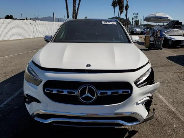 2025 MERCEDES-BENZ GLA 250  