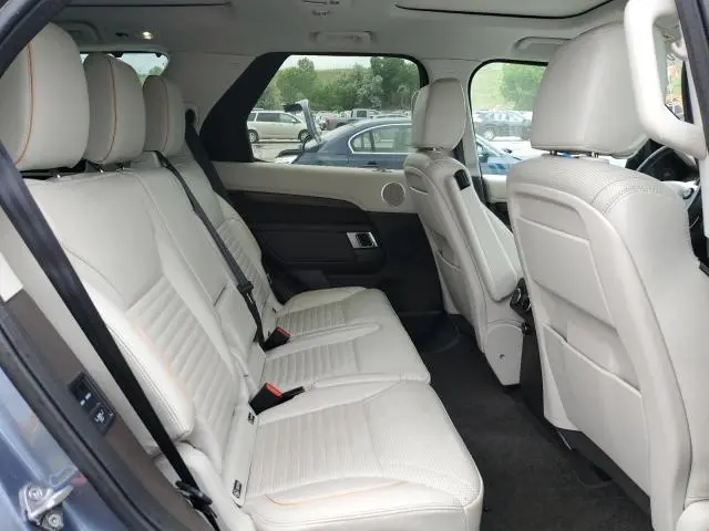 2019 LAND ROVER DISCOVERY HSE  