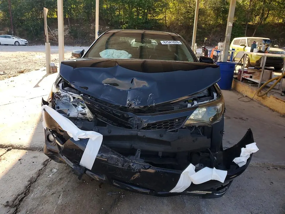 2013 TOYOTA CAMRY SE  