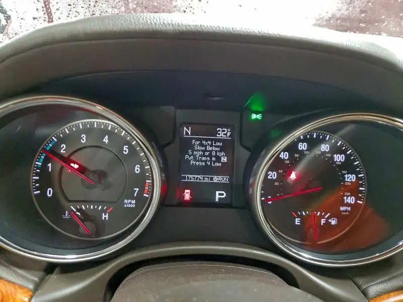 2012 JEEP GRAND CHEROKEE OVERLAND  