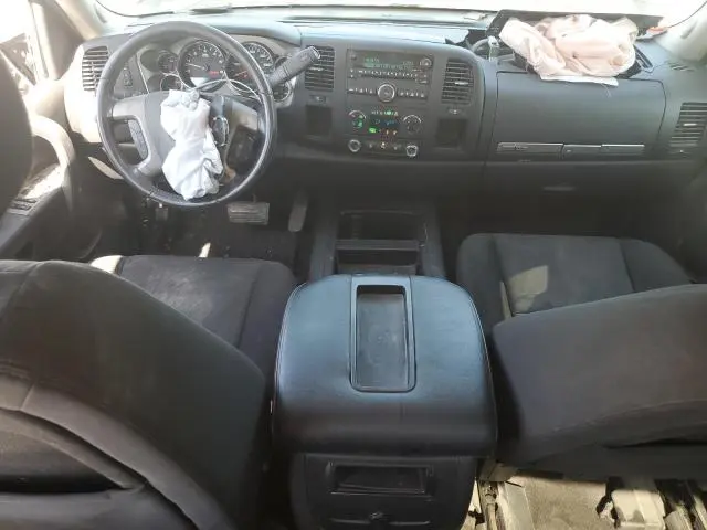 2011 CHEVROLET SILVERADO C1500 LT  
