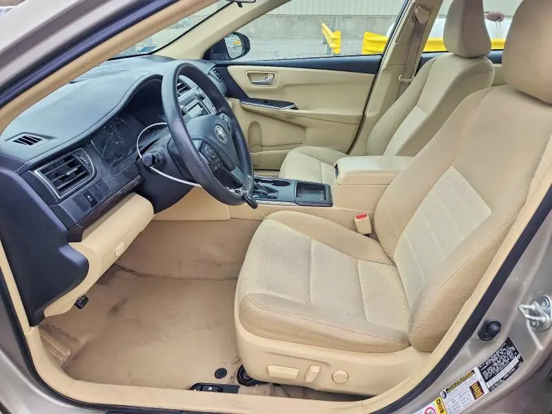 2015 TOYOTA CAMRY LE  