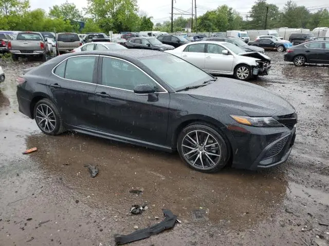 2022 TOYOTA CAMRY SE  