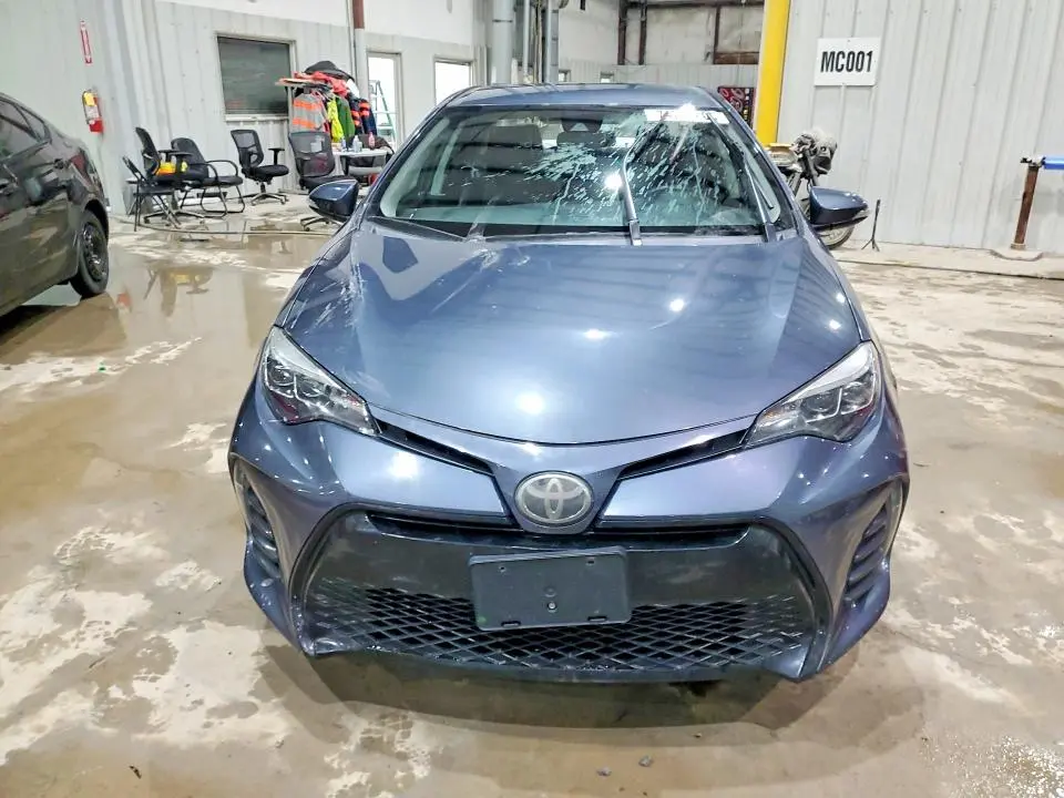 2019 TOYOTA COROLLA SE  