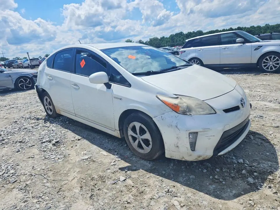 2014 TOYOTA PRIUS   