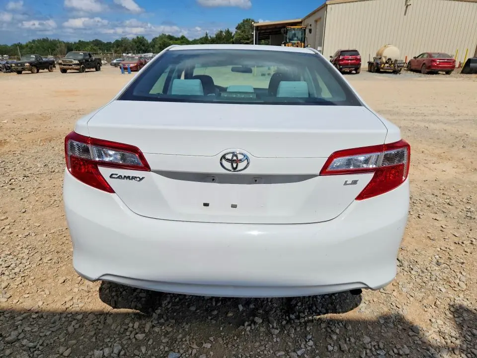 2012 TOYOTA CAMRY LE  