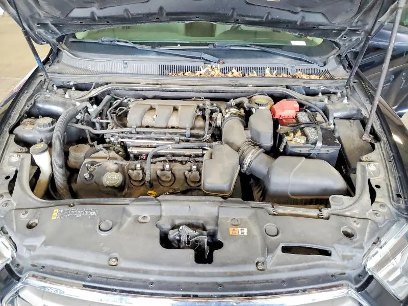 2016 FORD TAURUS SE  
