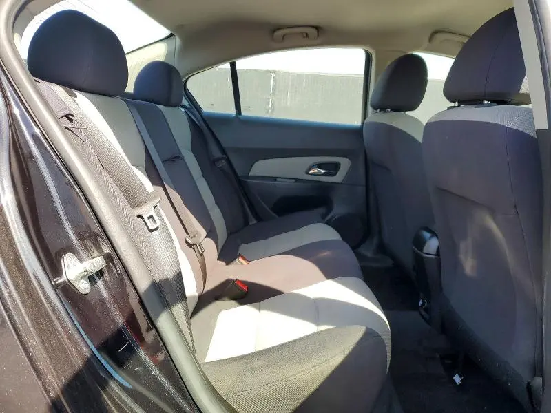 2014 CHEVROLET CRUZE LS  