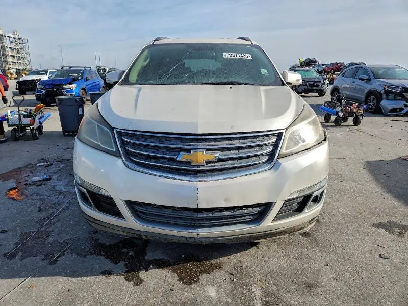 2015 CHEVROLET TRAVERSE LT  