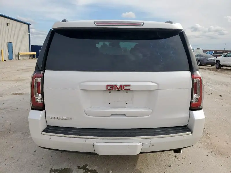 2017 GMC YUKON SLT  
