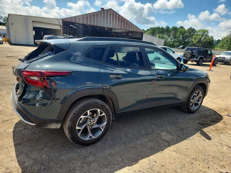2025 CHEVROLET TRAX 1LT  