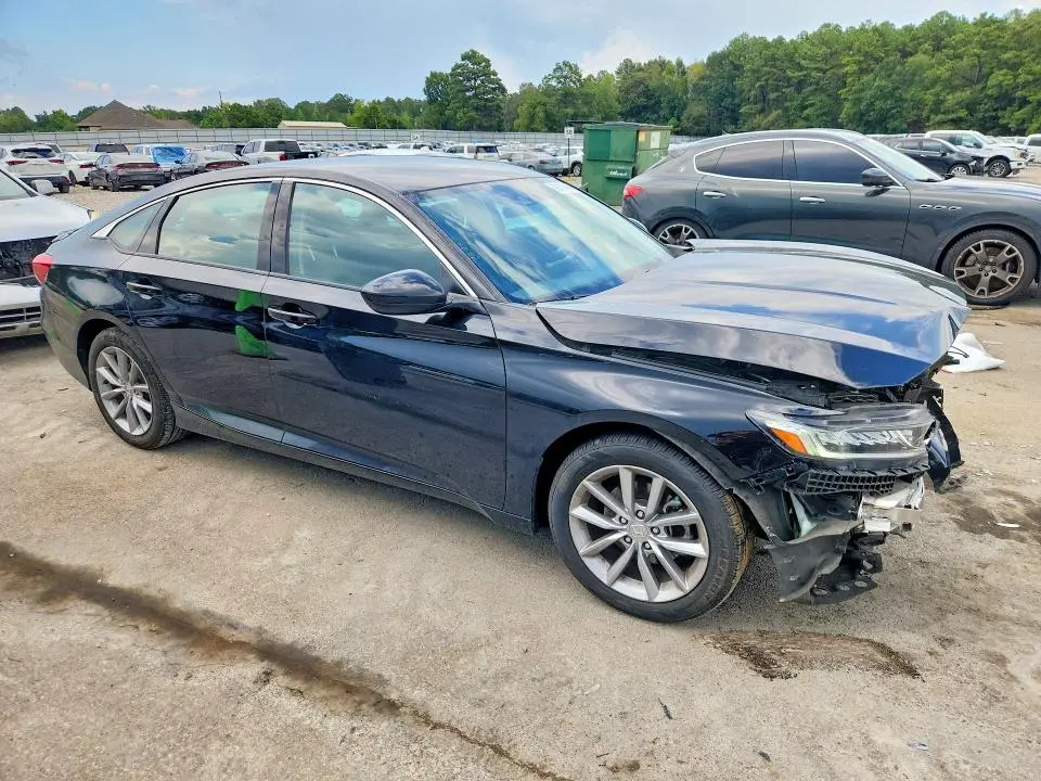 2022 HONDA ACCORD LX  