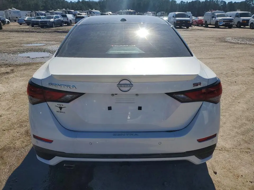 2024 NISSAN SENTRA SR  