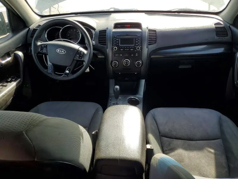 2012 KIA SORENTO LX  