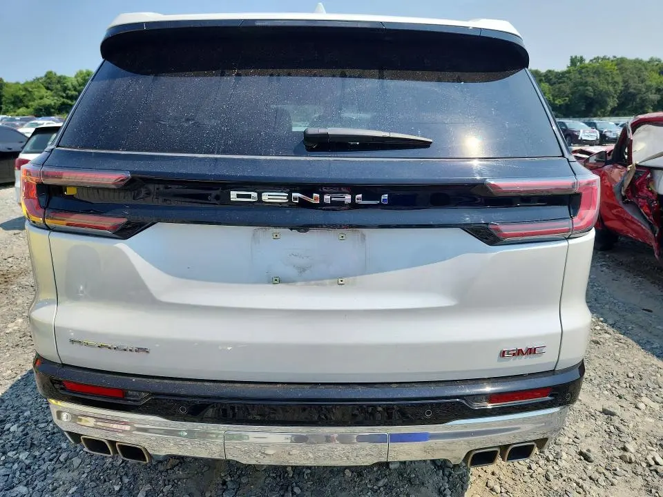 2025 GMC ACADIA DENALI  