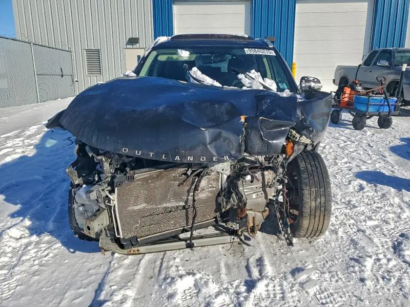 2017 MITSUBISHI OUTLANDER SE  