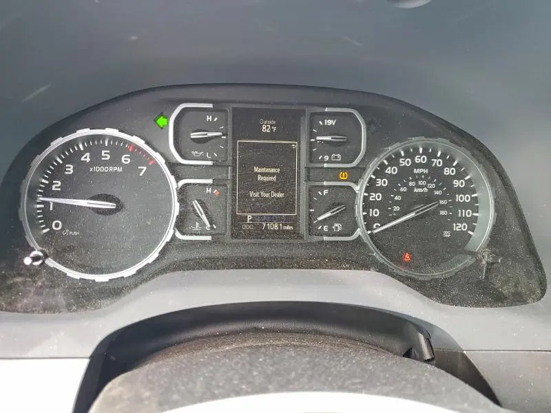 2018 TOYOTA TUNDRA CREWMAX SR5  