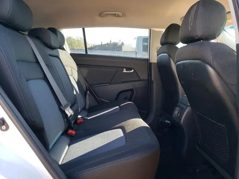 2016 KIA SPORTAGE LX  