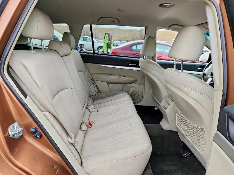 2011 SUBARU OUTBACK 2.5I PREMIUM  