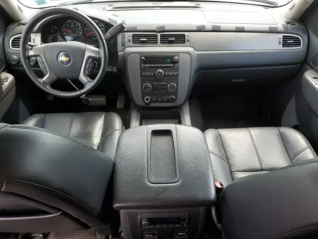2010 CHEVROLET AVALANCHE LT  