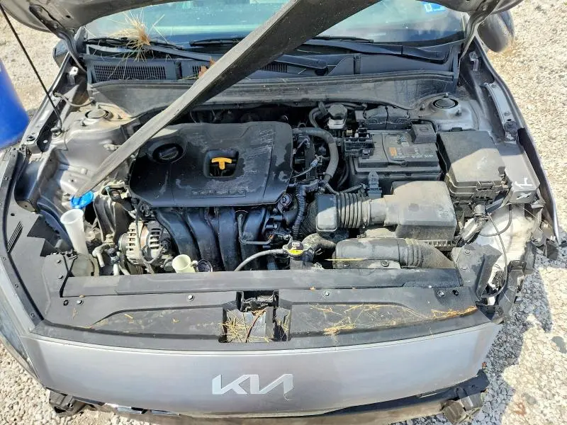 2023 KIA FORTE GT LINE  