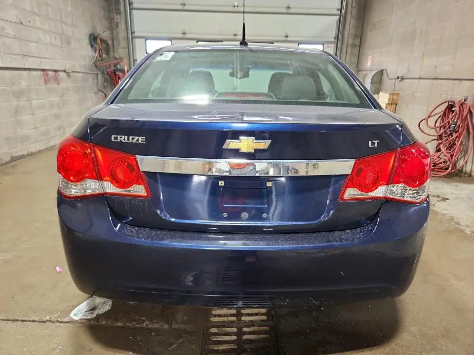 2011 CHEVROLET CRUZE LT  
